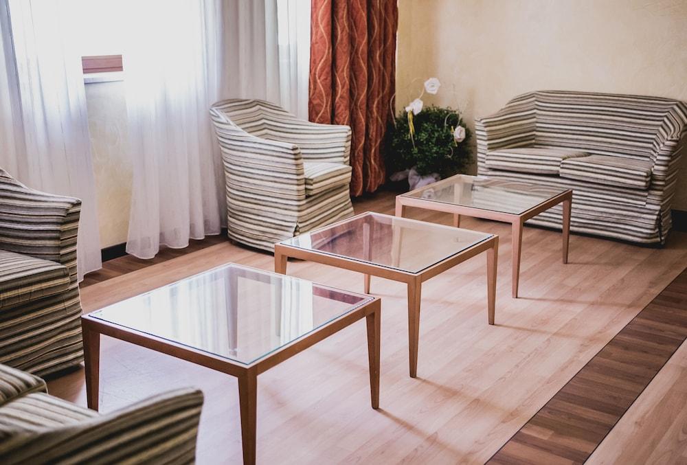 Hotel La Fonte 4*